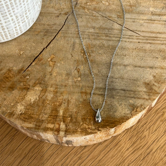 Collier goutte argentée