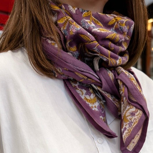 Grand foulard Hali