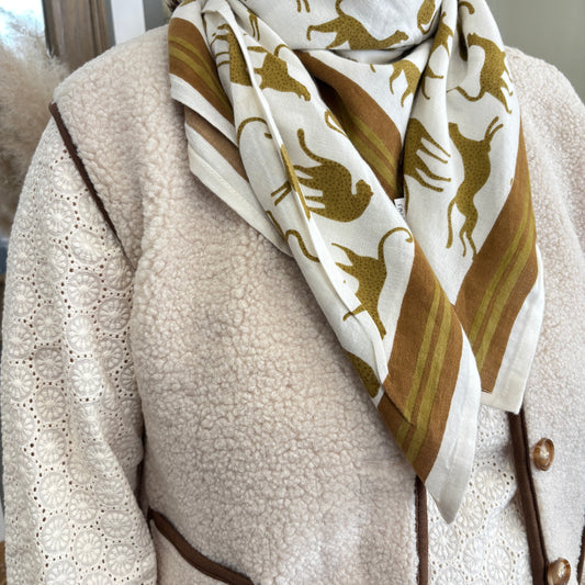 Grand foulard Fauve