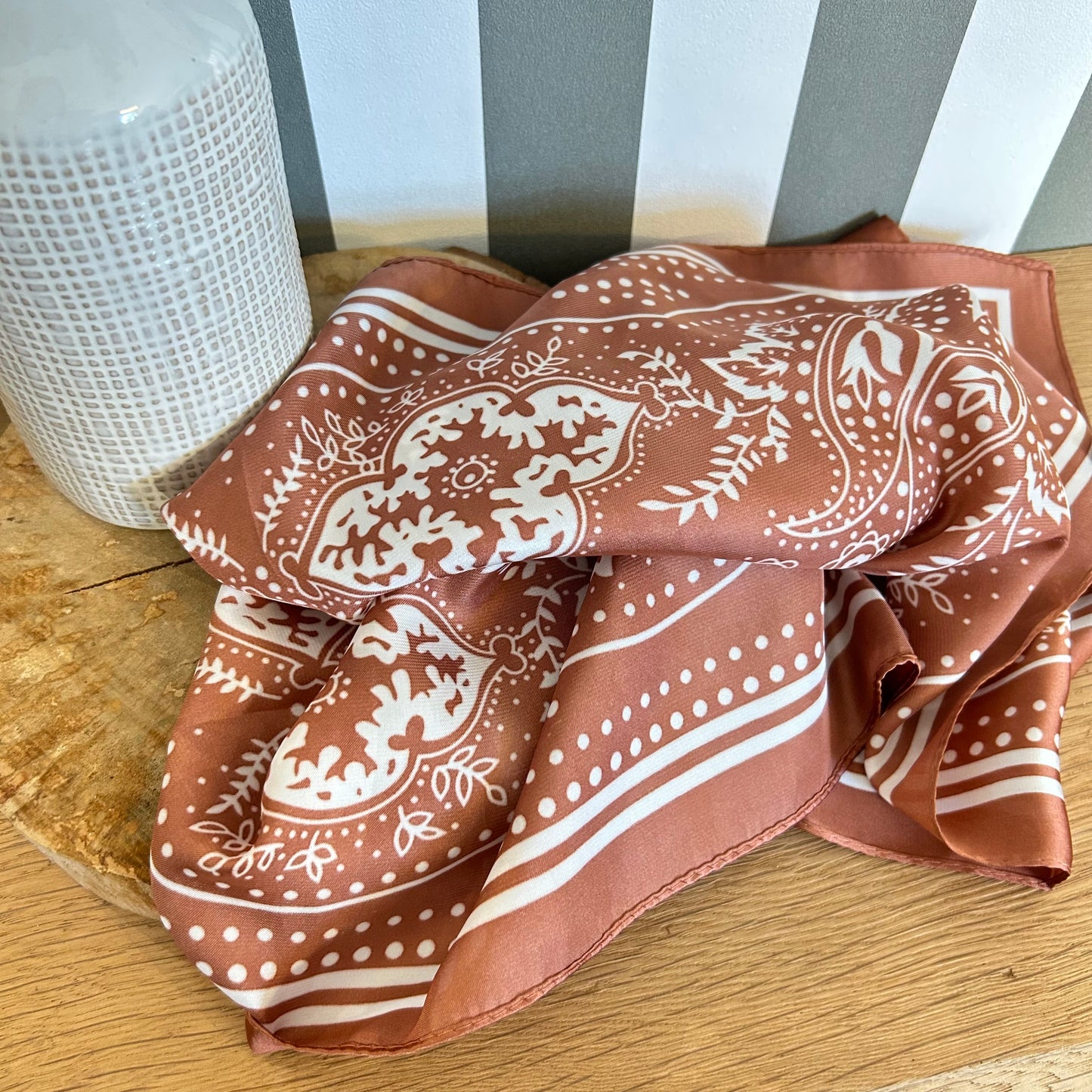 Foulards colorés