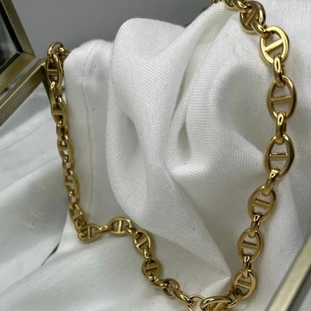 Collier Carmen